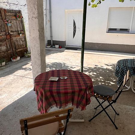Guest House Kiwi Mostar Eksteriør billede