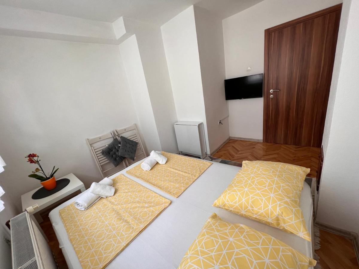 Guest House Kiwi Mostar Eksteriør billede