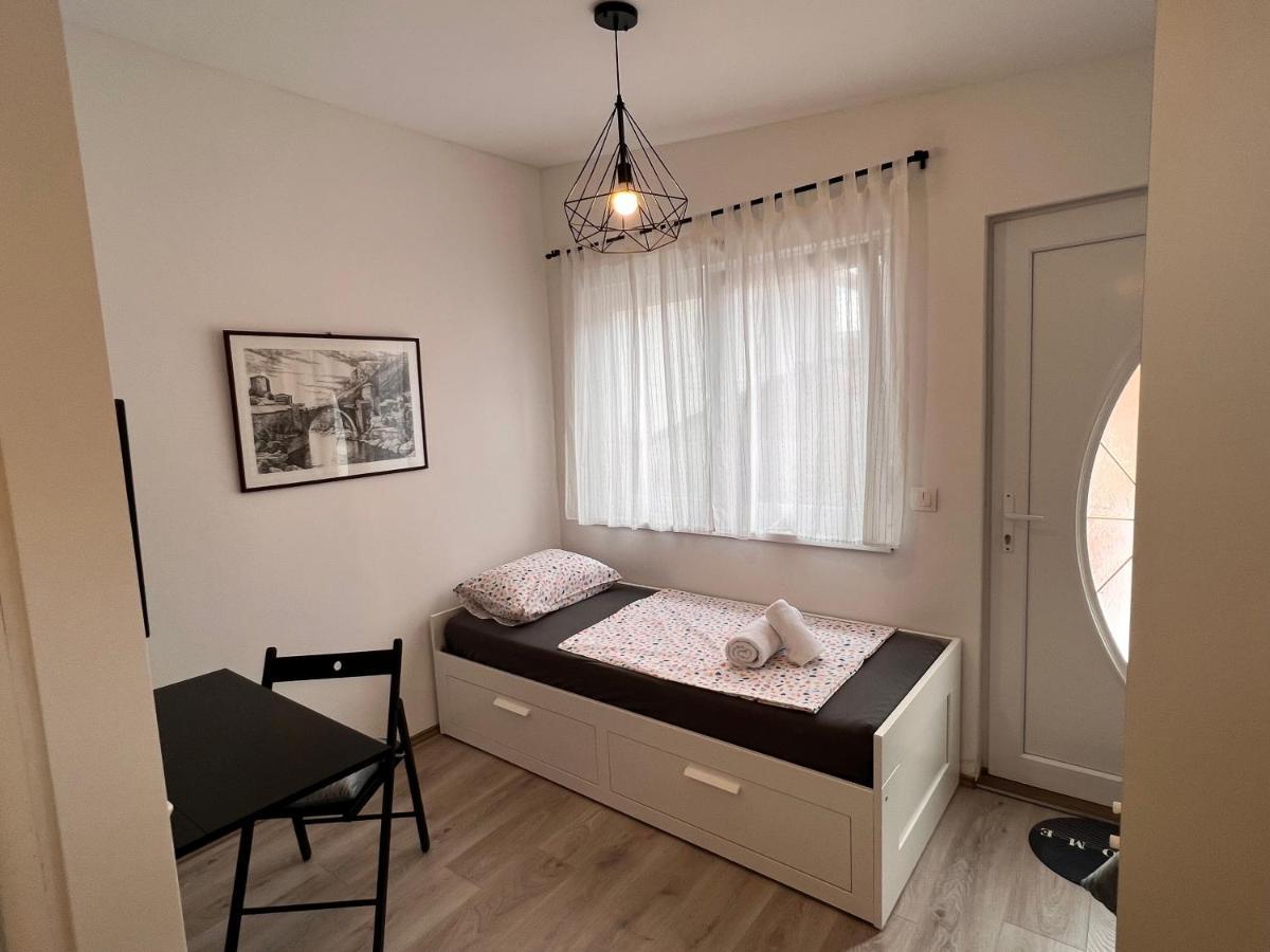 Guest House Kiwi Mostar Eksteriør billede